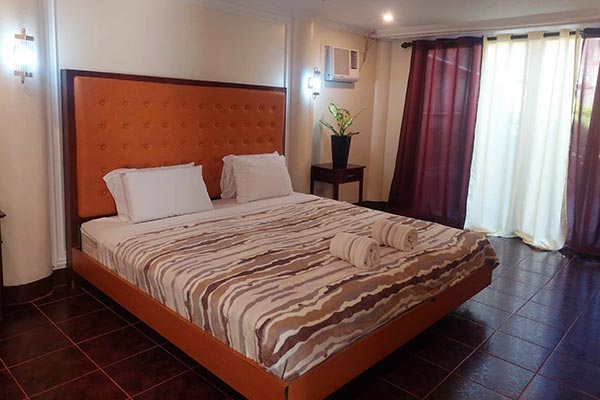 estaca-bay-resort-compostela-cebu-amenities-rooms-01b